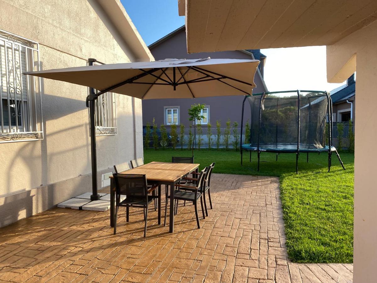 Casa Asientos Boimorto Luaran gambar