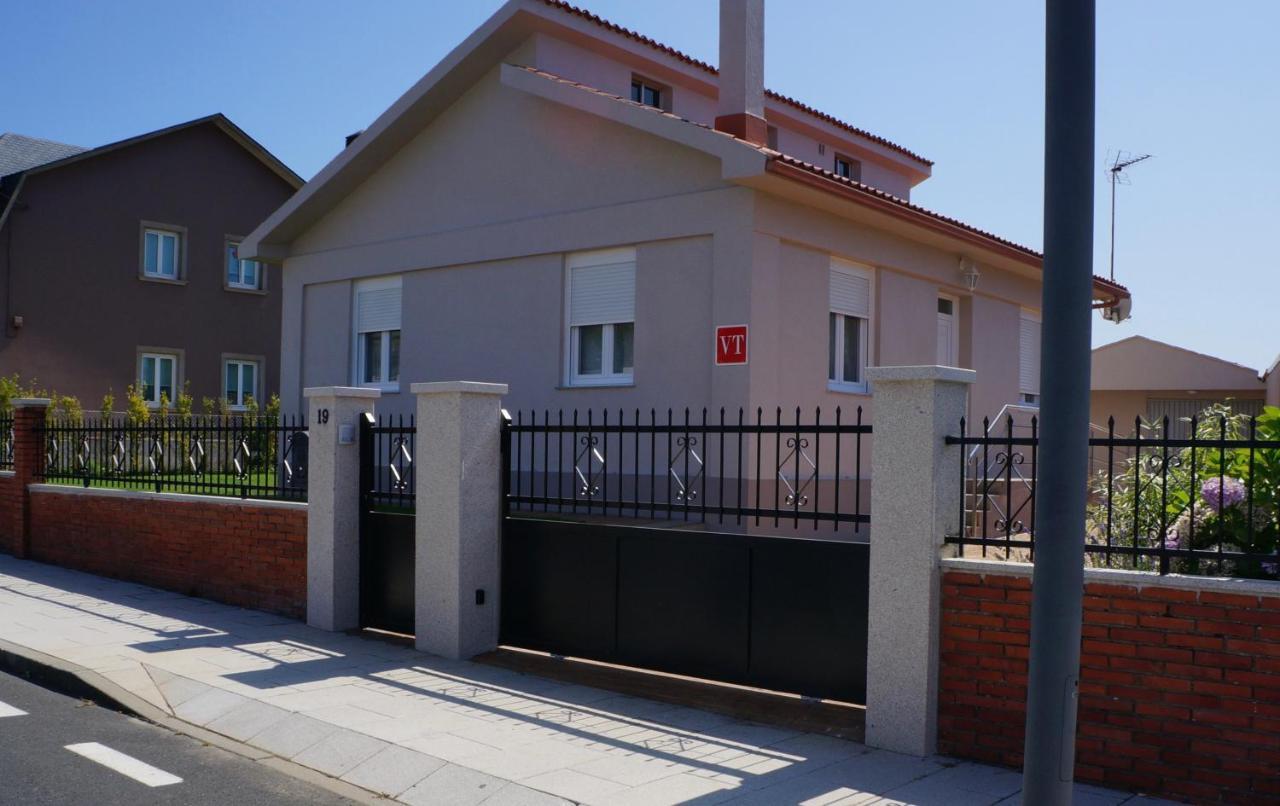 Casa Asientos Boimorto Luaran gambar